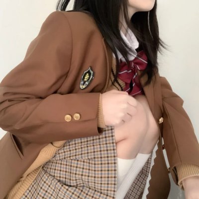 敌营十八年